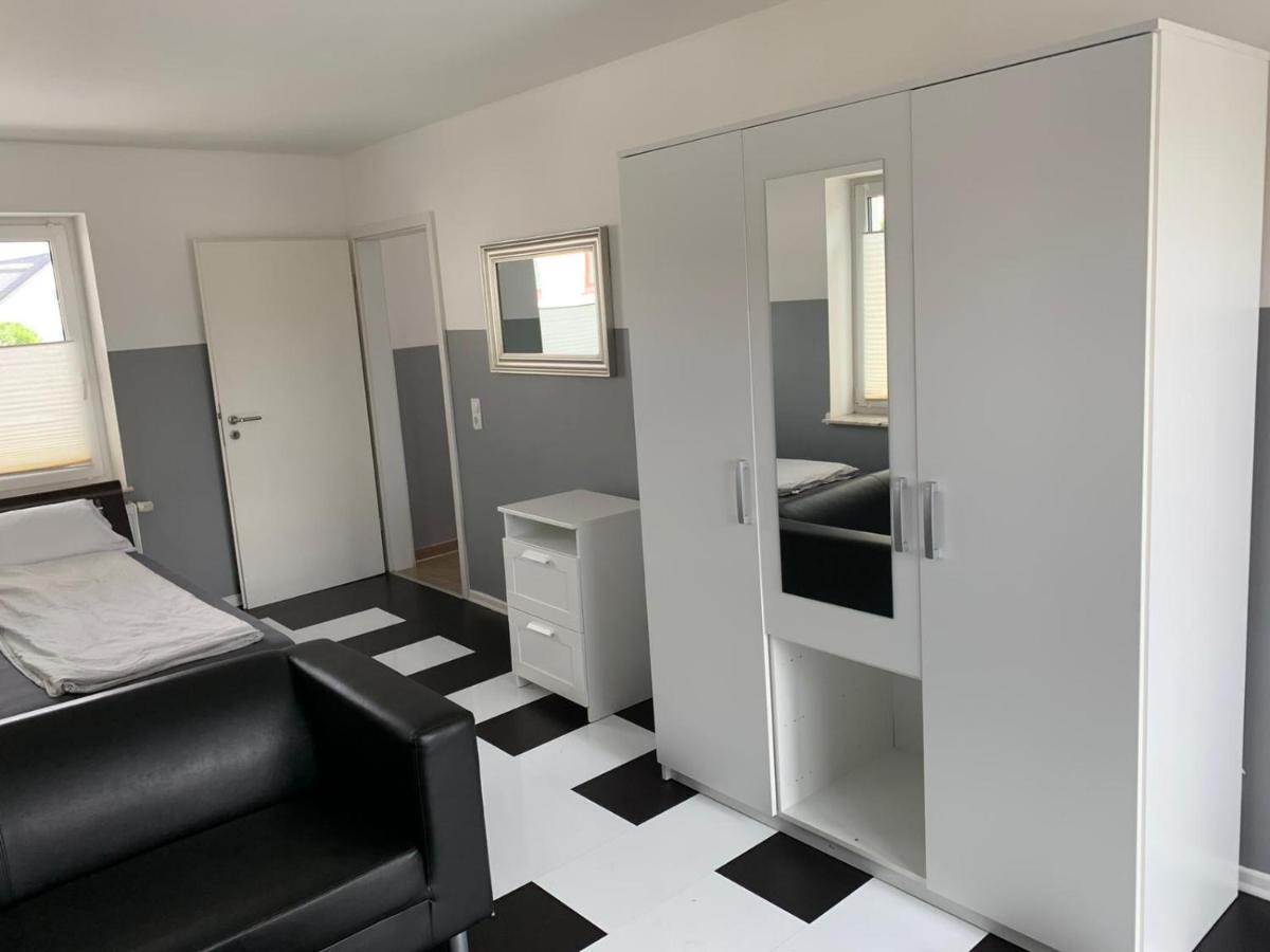 Apartment Voll Moebeliert Mit Balkon بريمين المظهر الخارجي الصورة
